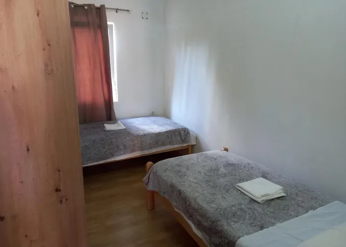 Malahov Appartement Posedarje